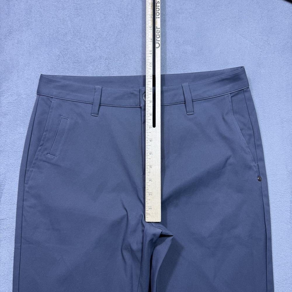 Vuori Pants Mens 32x30 Cascade Tech Chino Athletic Slim Athleisure Normcore - Picture 8 of 9